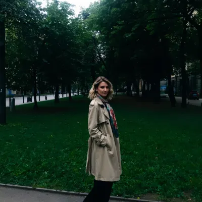 Стефания, 28